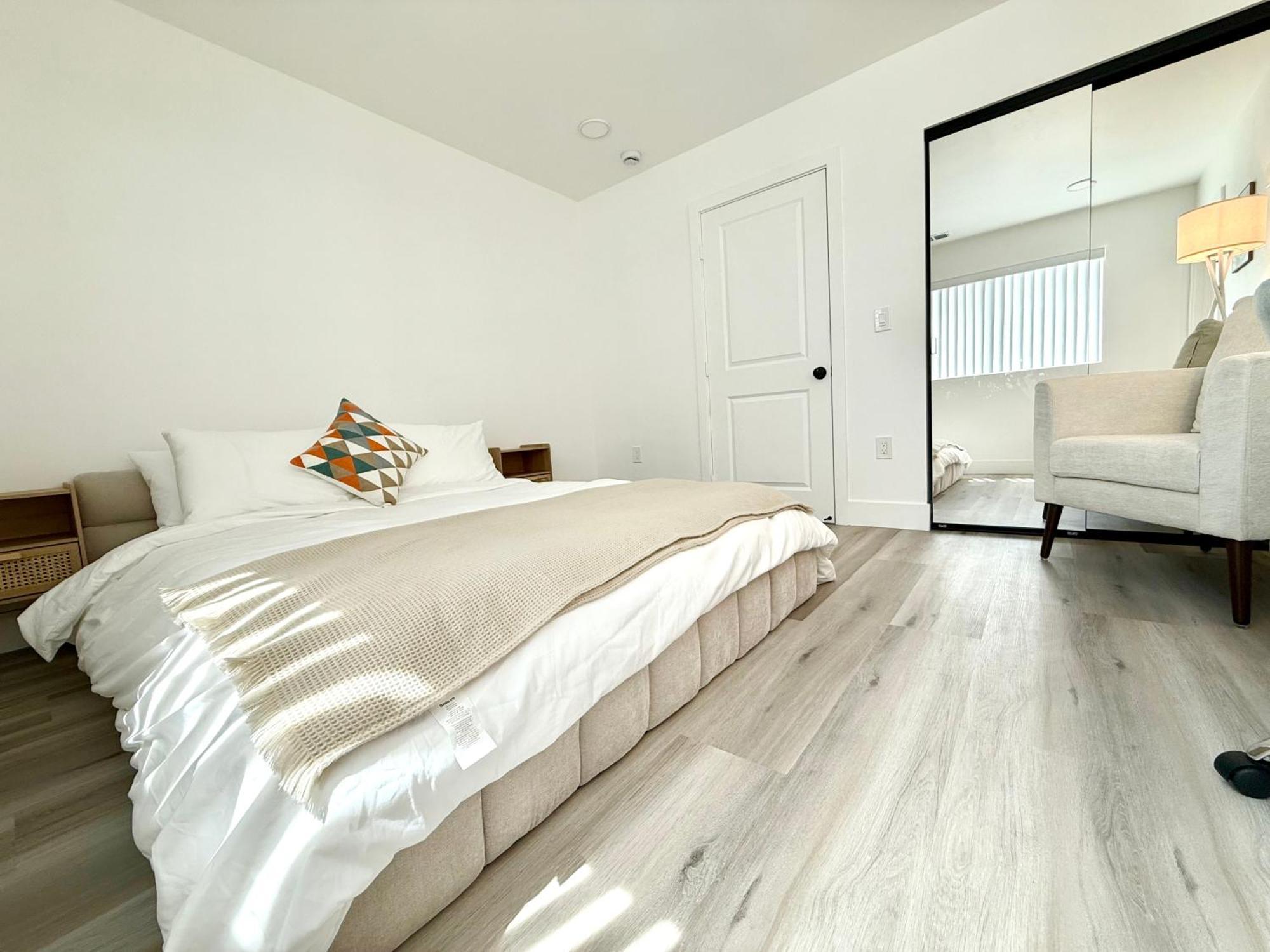 Gilmoreone Aparthotel